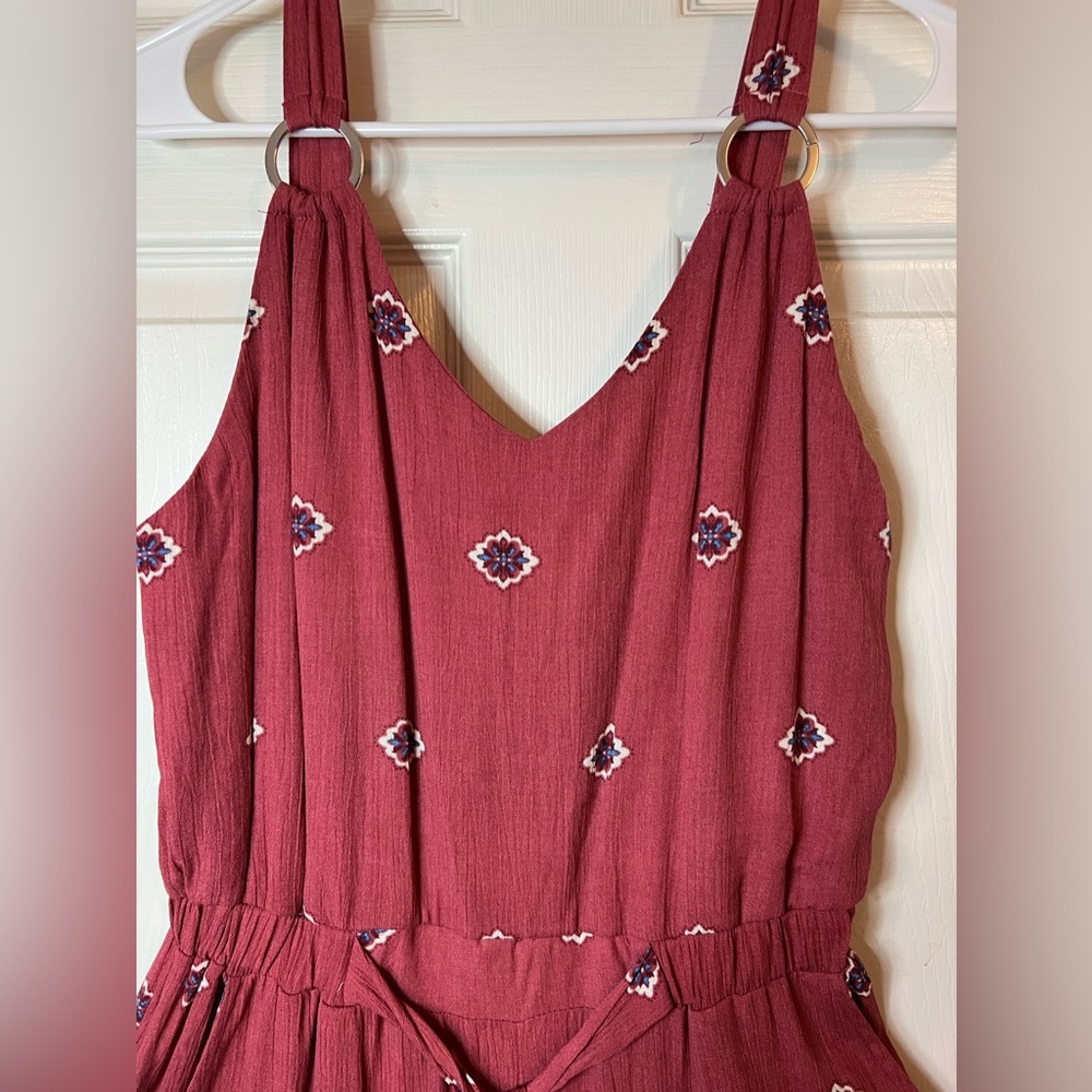 Like New, Adorable No Boundaries Romper with tie waist. Size 7/9